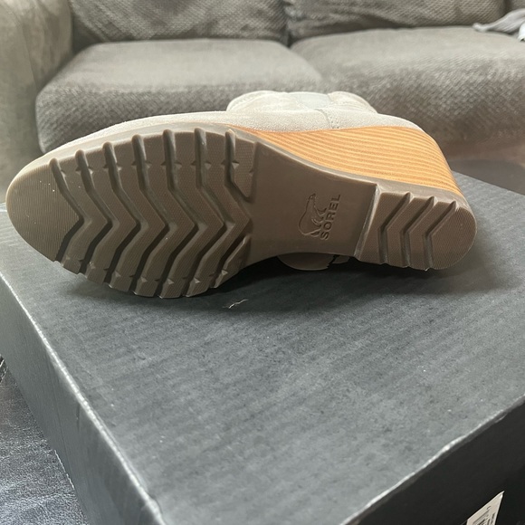 Sorel After Hours Chelsea boots - Picture 4 of 4